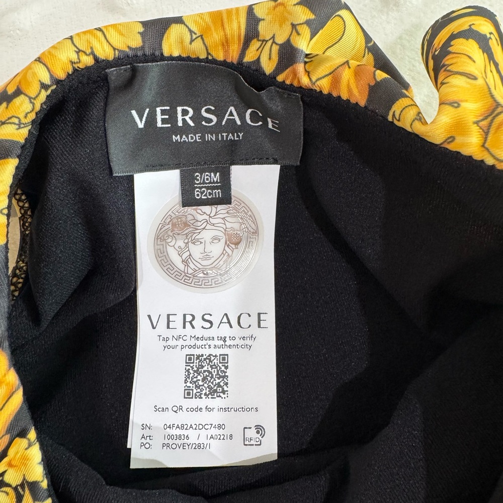 Versace infant One-Shoulder barroco swimsuit- Black and Gold 3 to 6 months. - Picture 3 of 4